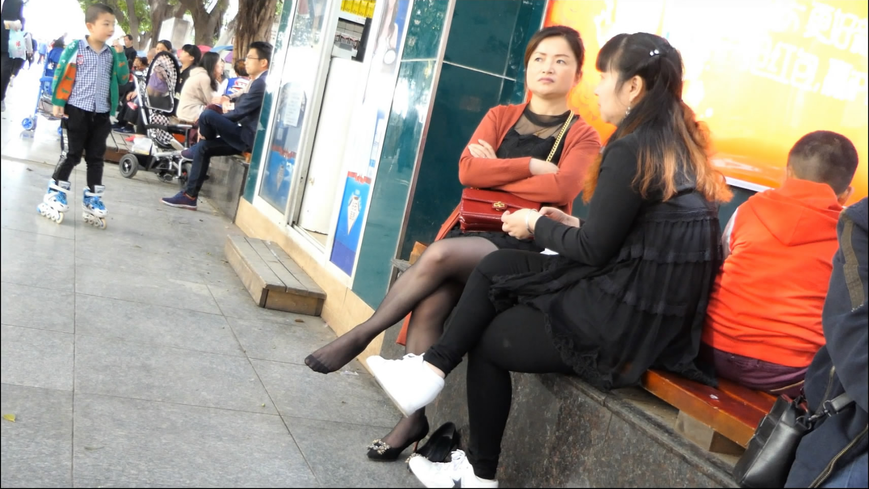 streetsnapnylon[00 03 18][20181208 232858 7]